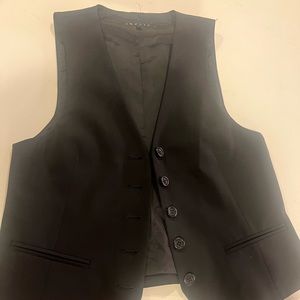 Theory Black vest